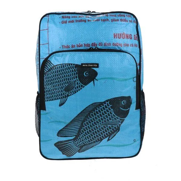 MoreThanHip MoreThanHip Laptop-Rucksack 15,6 Zoll aus recycelten Zement- oder Fischfuttersäcken - Trong, Blau - fische, – Produktbild 1 von 4