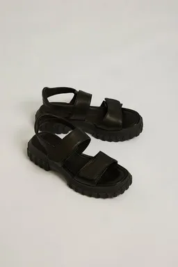 Addition Sustainable Apparel Addition Sustainable Apparel Sandalen aus Bio-Leder – Produktbild 1 von 1