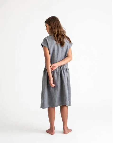 MATONA Matona Leinenkleid für Kinder mit kurzen Ärmeln / Simple Dress, Storm blue, – Produktbild 2 von 3