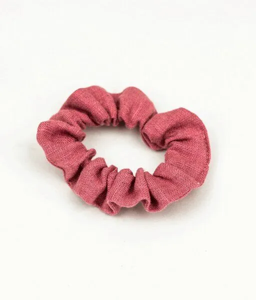 obumi obumi Haargummi - Scrunchie aus Leinen, Strawberry rose, – Produktbild 2 von 4