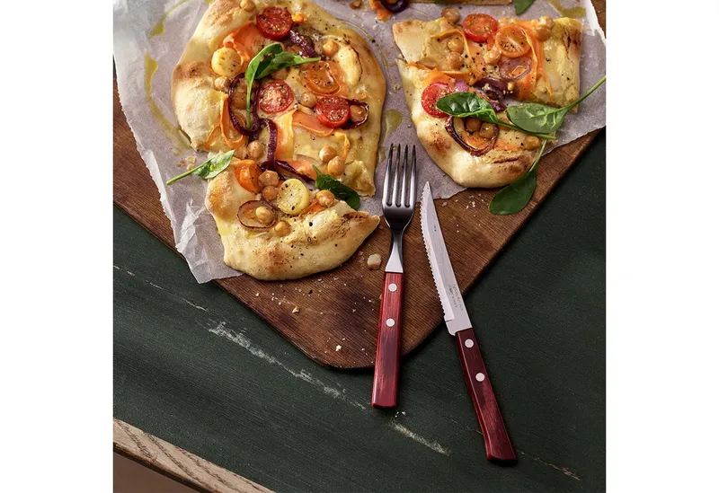 Tramontina Steakbesteck Pizzabesteck, 12-tlg. Set - mit FSC Holzgriff (12-tlg), 6 Personen, Edelstahl, scharfe Klinge, FSC Echtholzgriffe, spülmaschinenfest, Rot, – Produktbild 3 von 4