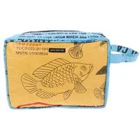 MoreThanHip MoreThanHip Kulturbeutel aus recyceltem Zement- oder Fischfuttersack - Yindee, Gelb/blau, – Produktbild 1 von 1
