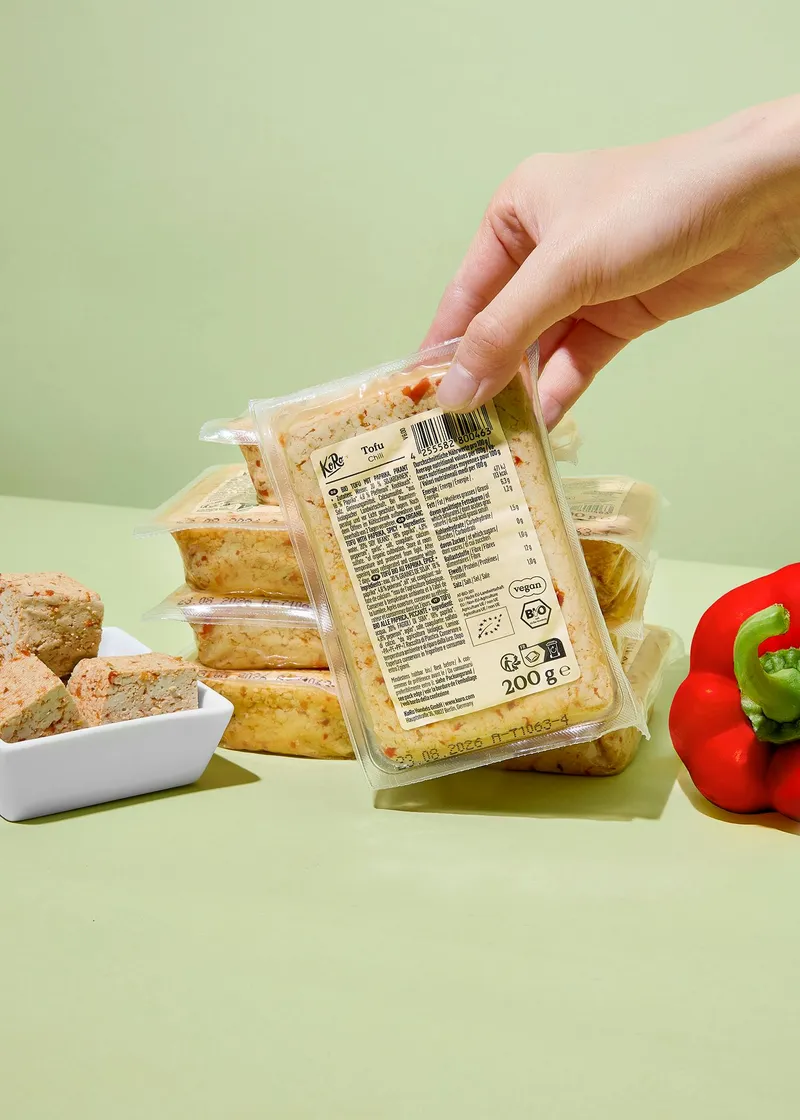 KoRo Bio Tofu Chili 8 x 200 g – Produktbild 3 von 5