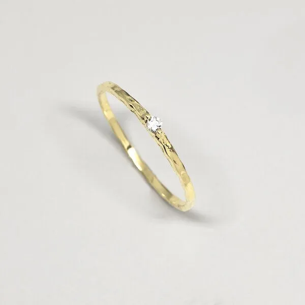 fejn jewelry fejn jewelry Ring 'sparkle hammered', Rotgold, – Produktbild 2 von 3