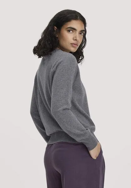hessnatur hessnatur Strick Pullover Relaxed aus Cashmere mit Recycling-Anteil, Grau, – Produktbild 2 von 4