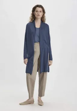 hessnatur hessnatur Strick Jacke Oversized aus TENCEL Lyocell mit Bio-Baumwolle – Produktbild 1 von 1