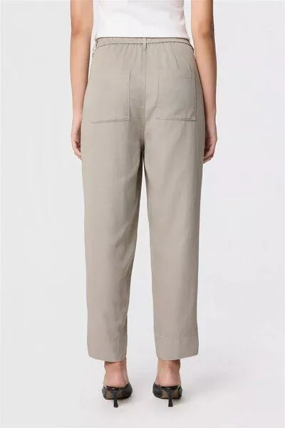 DAWN DAWN Tapered Fit Tencelhose Jogger Modell: Sunshine, Rock olive (grün), – Produktbild 3 von 4