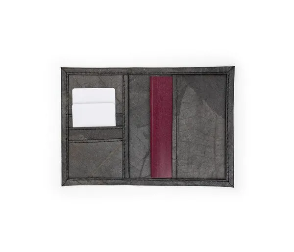 BELEAF BELEAF Vegane Reisepasshülle "PASSPORT LEAF" aus Blattleder, Bark black, – Produktbild 2 von 3