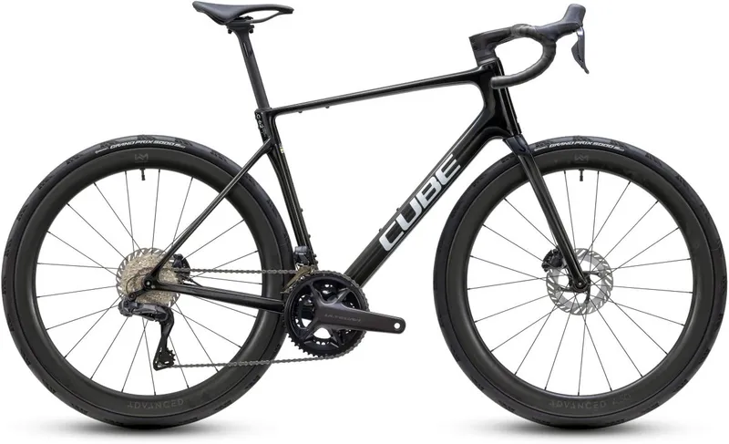We Cycle Cube Attain C:62 SLT Carbon Rennrad carbon/white 2027 58 cm (180-186 cm) | Fahrräder – Produktbild 1 von 1