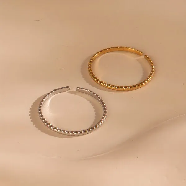 ELEKTROPULLI Größenverstellbarer Fine Ring 1,3mm schmal, ca. Ø 17 - 19mm von Elektropulli, Silber, – Produktbild 1 von 4
