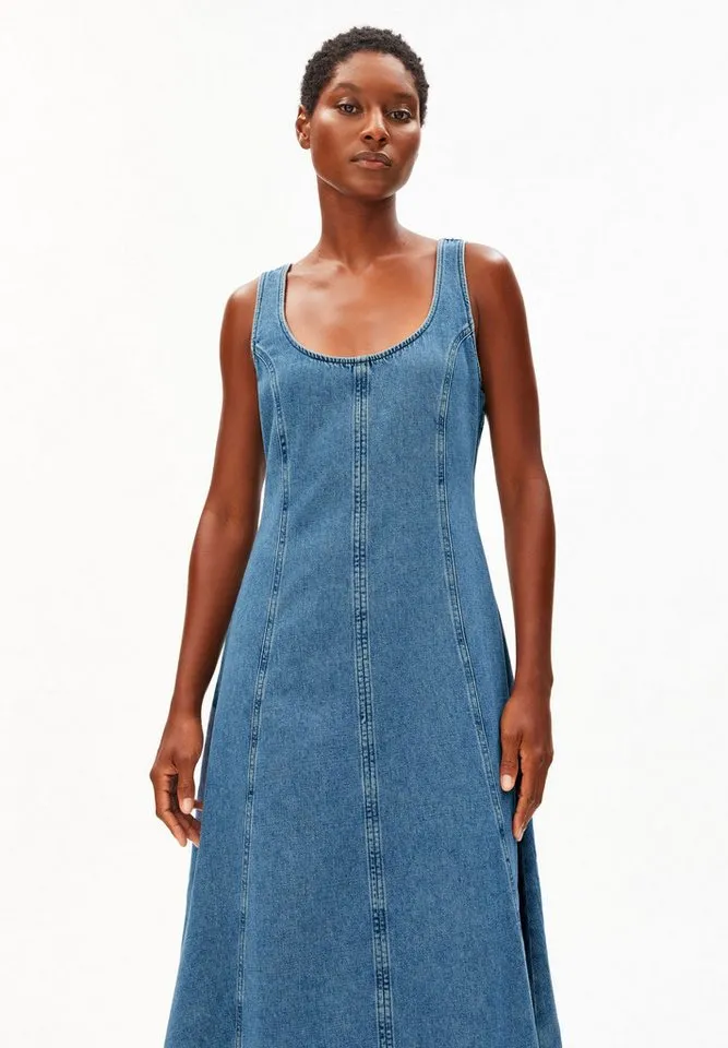 ARMEDANGELS ARMEDANGELS Jeanskleid DENIM Jeanskleid aus Bio-Baumwoll Mix Tiefer Rundhalsausschnitt, Blau, – Produktbild 1 von 5
