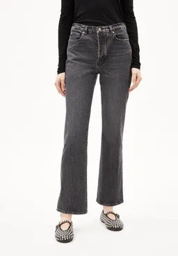 ARMEDANGELS ARMEDANGELS VELAARI - Damen Jeans Flared Leg Mid Waist Ankle Bio-Baumwoll Mix Comfort-Stretch – Produktbild 1 von 1