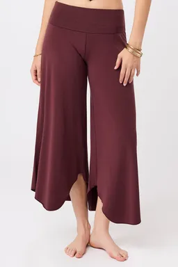 mandala MANDALA Damen vegan Hose Tulip Ruby – Produktbild 1 von 1