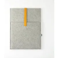 matilda k manufaktur matilda k. manufaktur Minimalistische Laptophülle aus Wollfilz 'max' mit Einsteckfach | für MacBook |Air| Pro 13|14|15|16 Zoll, Hellgrau-orange, – Produktbild 1 von 1
