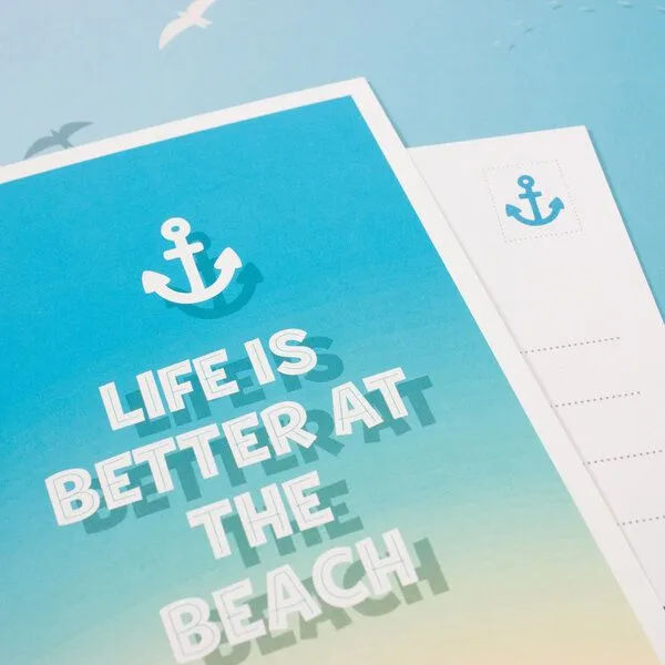 Bow & Hummingbird Bow & Hummingbird Postkarte "Life is better at ..." – Produktbild 3 von 4