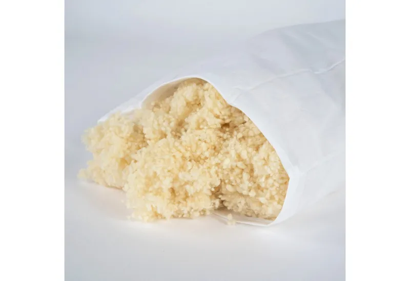 Ritter Decken Kissenfüllung Schurwollkügelchen aus 100% Schurwolle kbT, mulesingfrei, 1 kg, Füllmaterial für Kissen, Nackenrollen & Inletts, natürlich, Beige, – Produktbild 2 von 5