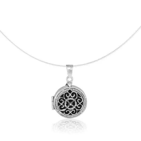 pakilia pakilia Silber Kette Orientalisch Medaillon Fair-Trade und handmade – Produktbild 1 von 4