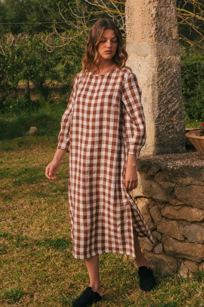 AmourLinen AmourLinen Damen vegan Kleid Lang Länge Amalia Mocha Gingham, Braun, – Produktbild 2 von 2
