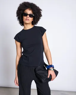 JAN N JUNE JAN N JUNE Damen vegan T-Shirt Raglan Tami Schwarz – Produktbild 1 von 1