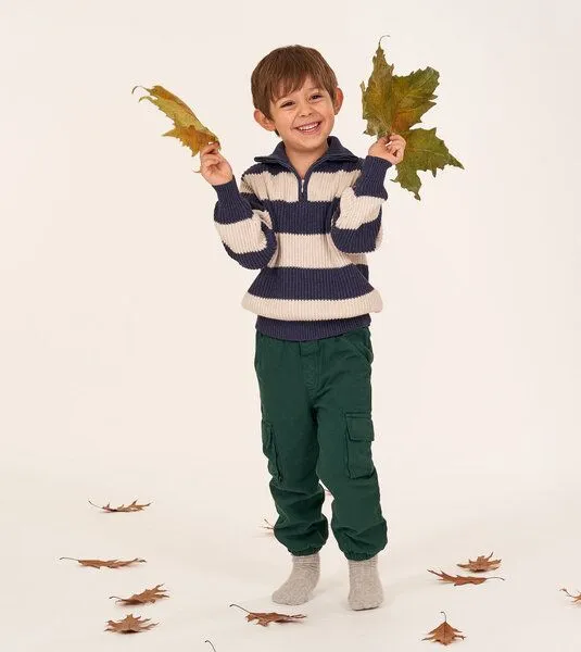 Sense Organics & friends in cooperation with GARY MASH Sense Organics & friends in cooperation with GARY MASH Gefütterte Kinder Cargohose aus aus Biobaumwolle, Grün, – Produktbild 3 von 3