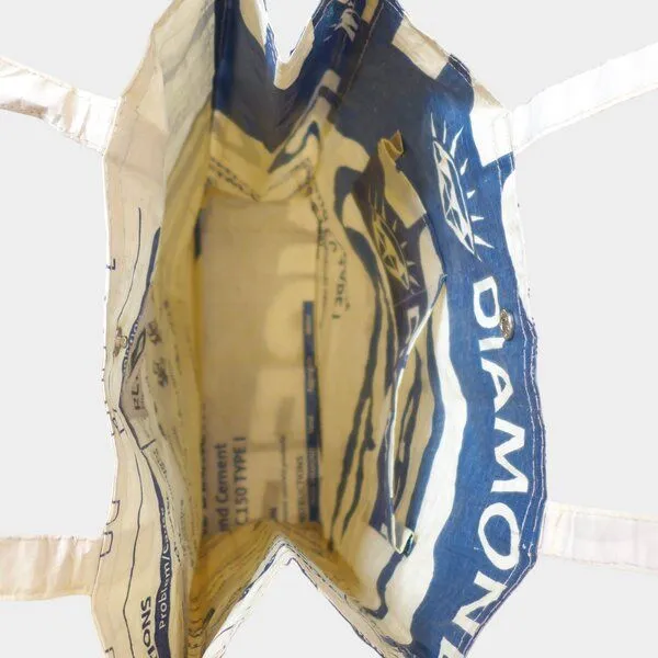 REFISHED fair fashion REFISHED fair fashion Tasche 'BUSINESS BAG' - upcycelte Zementsäcke, #cement beige-blau, – Produktbild 2 von 2
