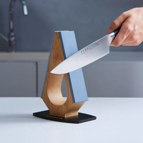 4betterdays 4betterdays Messerschärfer MK II aus Eichenholz mit abnehmbaren Schleifsteinen – Produktbild 3 von 3
