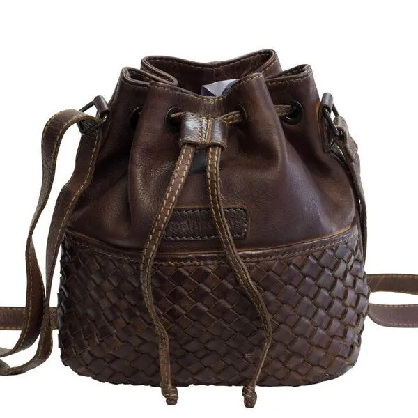 manbefair manbefair Beuteltasche Sydney Leder, Schokobraun, – Produktbild 1 von 4