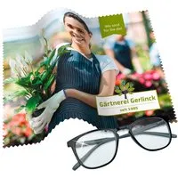 Brillenputztuch aus recycling PET im Pergaminbeutel, 15 x 15 cm – Produktbild 1 von 1