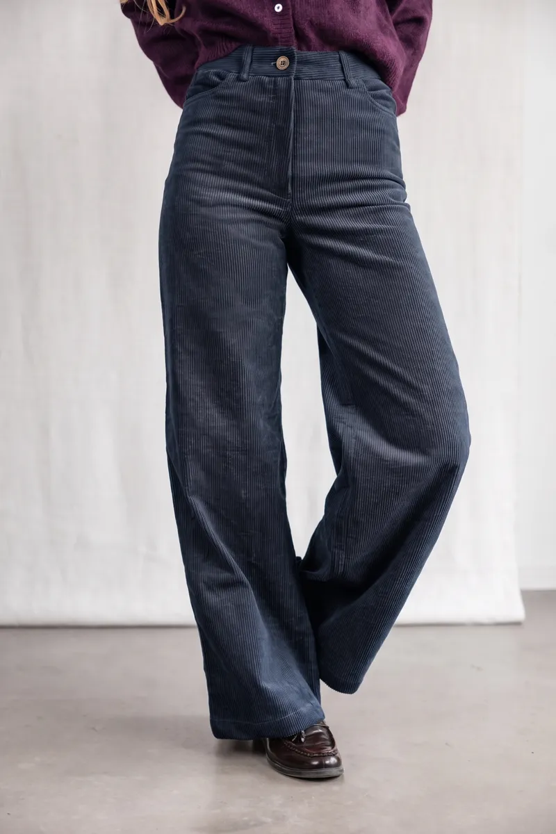 Jyoti - Fair Works Jyoti - Fair Works Damen vegan Hose Tushar Midnight Blue, Blau, – Produktbild 2 von 2