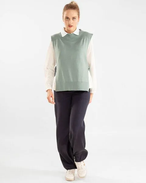 Alma & Lovis Alma & Lovis Cape aus Bio-Baumwoll-/Woll-Mix | Cotwool Cape, Silver lake (hellblau), – Produktbild 2 von 4