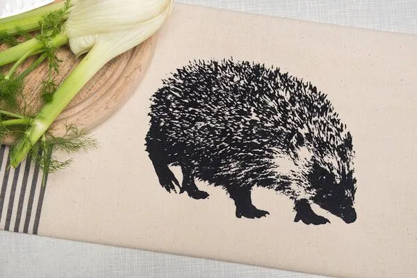 Hirschkind Hirschkind Bio & Fair-Trade-Geschirrtuch "Igel", Natur, – Produktbild 2 von 3