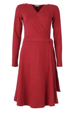 WIRKSTOFF Potsdam WIRKSTOFF Potsdam Kleid in Wickeloptik, Rubinrot, Fischgrät, Bio-Baumwolle – Produktbild 1 von 1