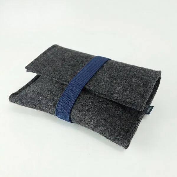 matilda k. manufaktur matilda k. manufaktur Kabel Organizer aus Wollfilz 'otto' in 2 Größen, Anthrazit, – Produktbild 7 von 8