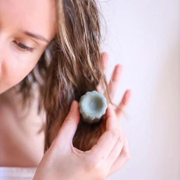 Lamazuna Lamazuna Festes Shampoo Wilder Kräuter für fettiges Haar – Produktbild 4 von 4