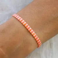 juni juni Breites Armband Apricot - einzeln oder im Set - verstellbare Sommer Armbänder – Produktbild 1 von 2