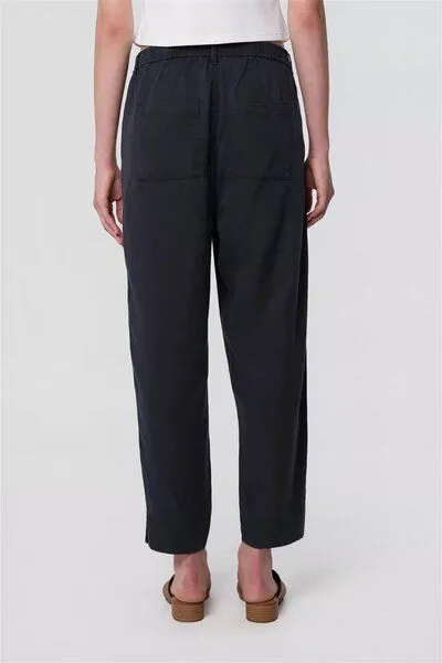 DAWN DAWN Tapered Fit Tencelhose Jogger Modell: Sunshine, Dark navy (blau), – Produktbild 2 von 4