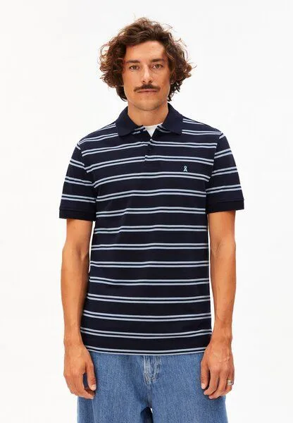 ARMEDANGELS ARMEDANGELS STRIPED POLO Herren Polo-Shirt aus 100% Bio-Baumwolle, Tinted navy-wedgwood, – Produktbild 1 von 3