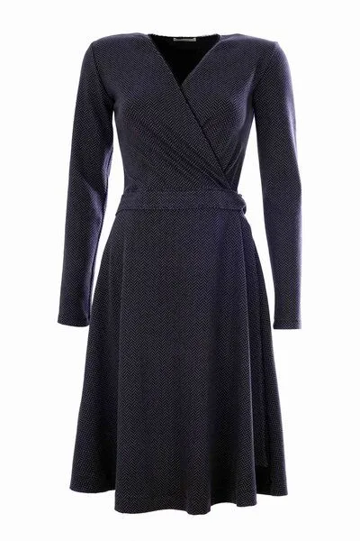 WIRKSTOFF Potsdam WIRKSTOFF Potsdam Kleid in Wickeloptik, Grau-Schwarz, Fischgrät, Bio-Baumwolle – Produktbild 1 von 4