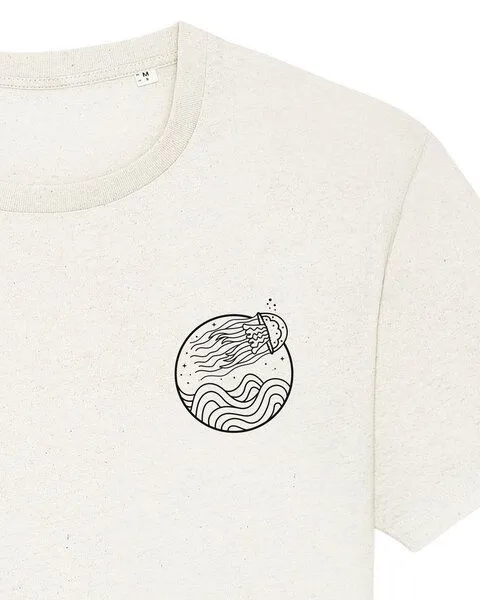 vis wear vis wear Qualle zwischen Ozean und Wellen – Natural Recycled Bio-Baumwolle Shirt, Natural, – Produktbild 1 von 2