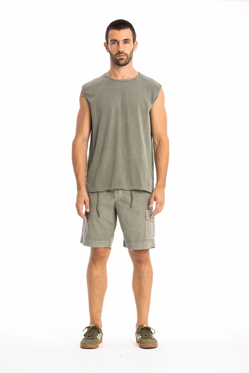 RAVENS VIEW IBIZA RAVENS VIEW IBIZA Herren vegan Ärmelloses T-Shirt Bodhi Dust Olive, Olivgrün, – Produktbild 2 von 2