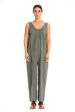 RAVENS VIEW IBIZA RAVENS VIEW IBIZA Damen vegan Jumpsuit Aura In Olivgrün – Produktbild 1 von 1