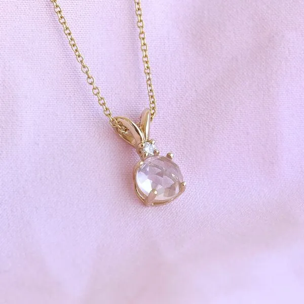Eppi Eppi Goldener Anhänger mit Rosenquarz und Diamant Timotei – Produktbild 1 von 4