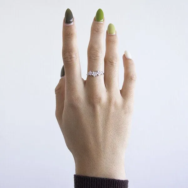 Eppi Eppi Ring mit Blumen aus Lab Grown Diamanten Juliet, Rosa, – Produktbild 2 von 3