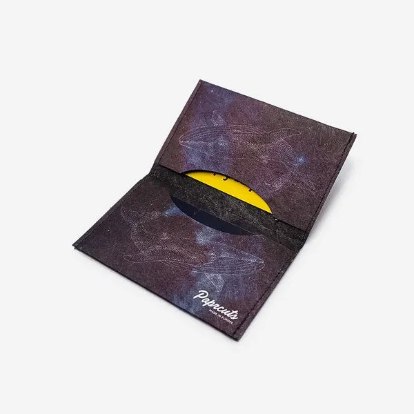 paprcuts paprcuts RFID Kartenhalter, Galactic whale (dunkelblau), – Produktbild 4 von 4