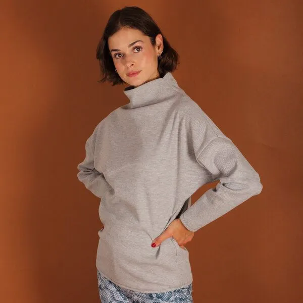 ManduTrap ManduTrap Stehkragen Pullover Dori in olive, sand, grau meliert, Biobaumwolle, Grau, – Produktbild 1 von 4