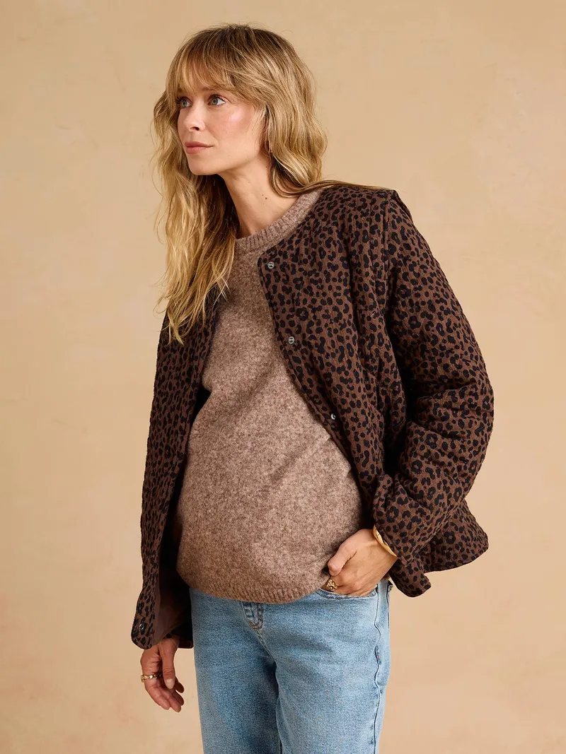 Envie De Fraise 3-in-1-Steppjacke mit Babyeinsatz für Schwangerschaft & Stillzeit, Schokolade leo, – Produktbild 2 von 4
