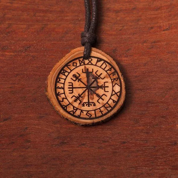 Himal Hemp Himal Hemp Zirbenholzschmuck Ø3-5cm aus Österreich – Produktbild 5 von 8