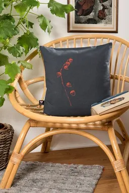 Hirschkind Hirschkind Bio-Kissenbezug 'Physalis' dunkelgrau, 40*40 cm – Produktbild 1 von 1