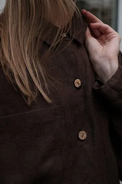 gust. gust. Damen Oversized Hemdbluse aus Leinen - Oversized linen shirt - 100% Bio-Leinen, Brown (braun), – Produktbild 4 von 4