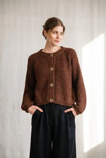 Jyoti - Fair Works Jyoti - Fair Works Baby-Alpaka Strickcardigan Betana, Schokolade, – Produktbild 2 von 4